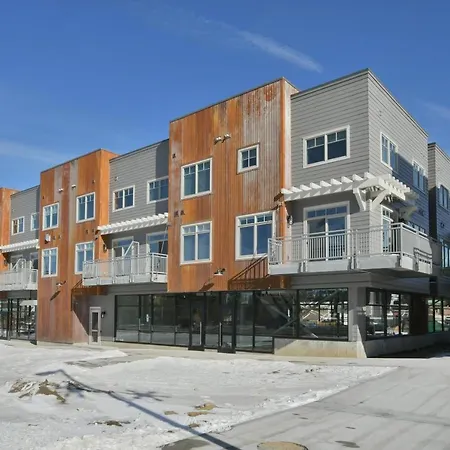 New Luxury Loft 12 I Huge Hot Tub I Great Views I Best Price I Free Adventures Daily-3